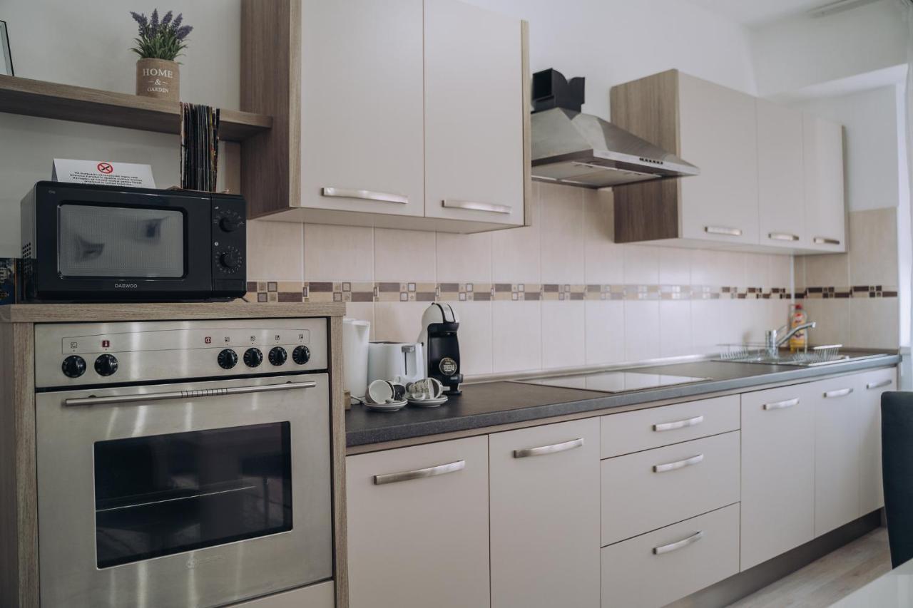 Class Deluxe Apartments Oradea Exteriér fotografie