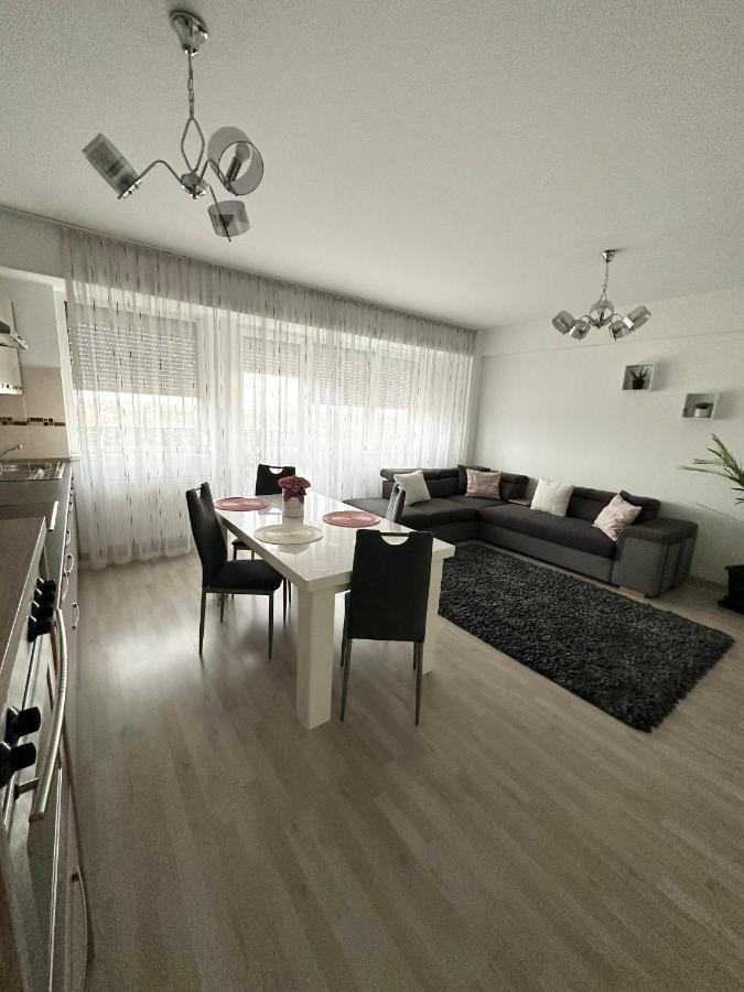 Class Deluxe Apartments Oradea Exteriér fotografie