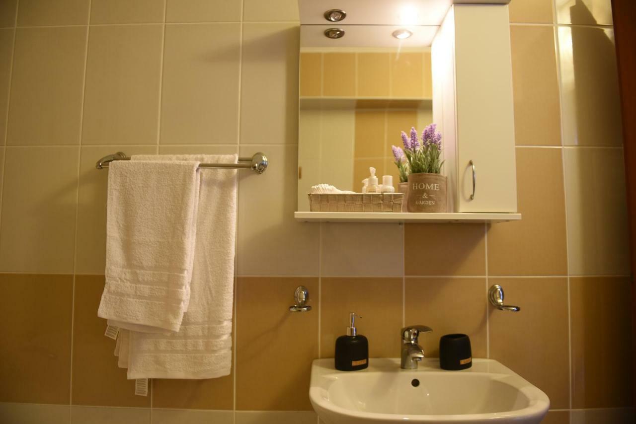 Class Deluxe Apartments Oradea Exteriér fotografie
